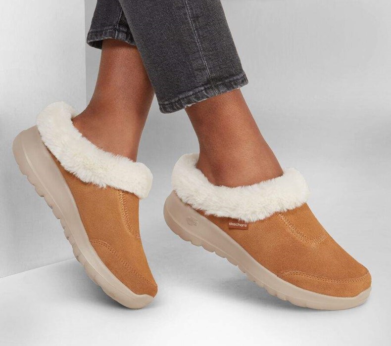 Dámské Pantofle Skechers On-the-GO Joy - Cozy Hnědé | LIHNWFR-62