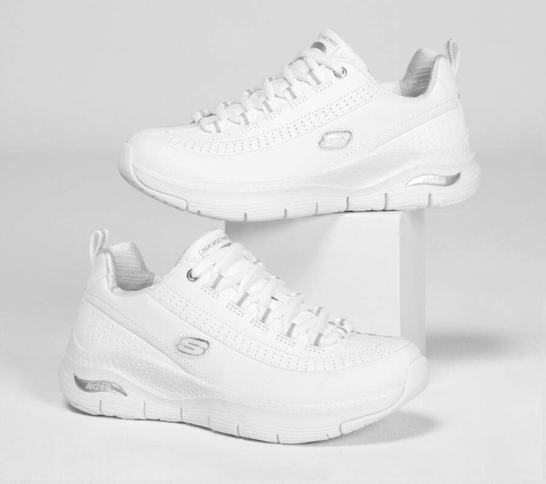 Dámské Trekové Boty Skechers Arch Fit - Citi Drive Bílé Stříbrné | WTJDCYO-12